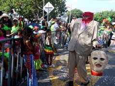 Sin cabeza, pero con memoria